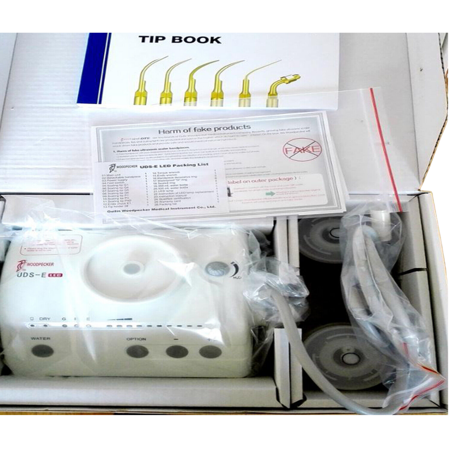 Escariador Cavitron Dental Uds-E Con Bomba de Agua y Luz Led Woodpecker